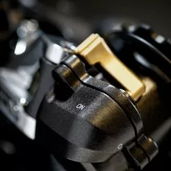 Shimano SAINT Achterderailleur Shadow Plus RD-M820 SS 10-speed 10 Shimano SAINT Achterderailleur Shadow Plus RD-M820 SS 10-speed -Pitlock Verkoop saint schaltwerk shadow plus rd m820 ss 10 fach 66897