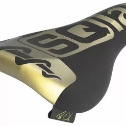 Sqlab 6OX Trial Fabio Wibmer - Zadel - Zwart/Goud -Pitlock Verkoop sqlab sattel 6OX trial fabio wibmer PT04